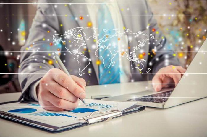 Aptitude à analyser la situation sur le marché du travail, à agir