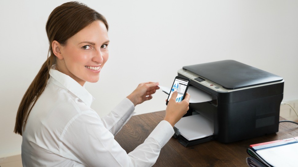travailler avec du matériel de bureau