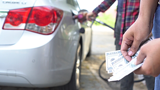 déchiré une arme à feu à une station d'essence quoi faire