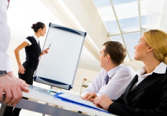 How to become a woman leader