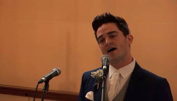 script de mariée de rançon moderne dans une maison privée