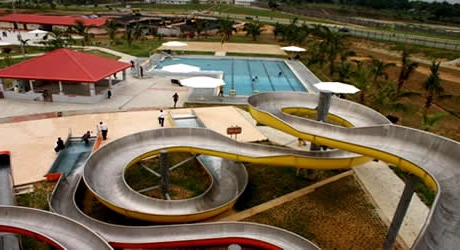 entreprise d'attraction de l'eau