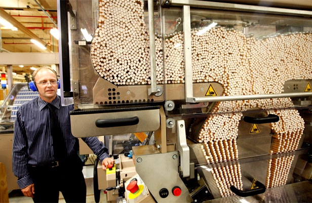 machine à fabriquer des cigarettes