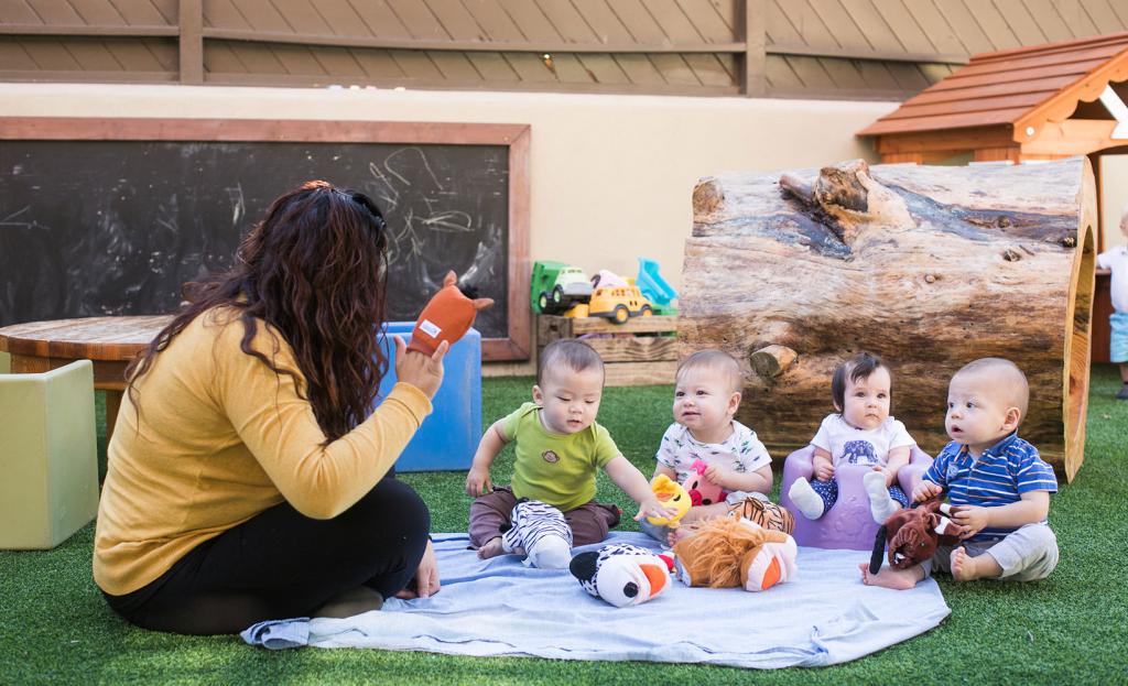 à partir de quel âge prennent-ils dans une crèche