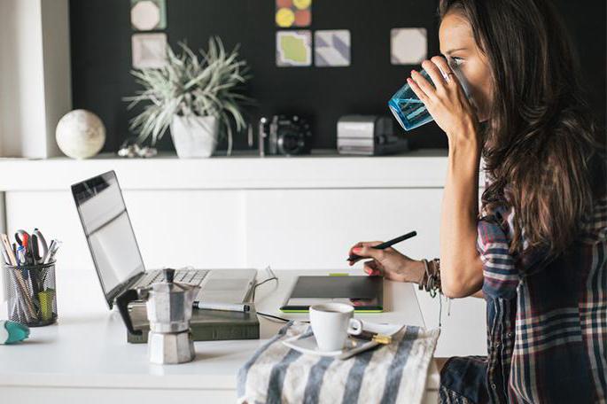 travailler à distance critiques en ligne