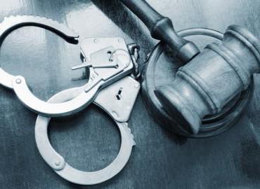 excès de mesures pendant la détention de l'auteur du crime