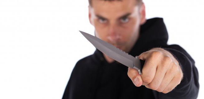 pratique judiciaire au sens de l'article 119 de la Fédération de Russie