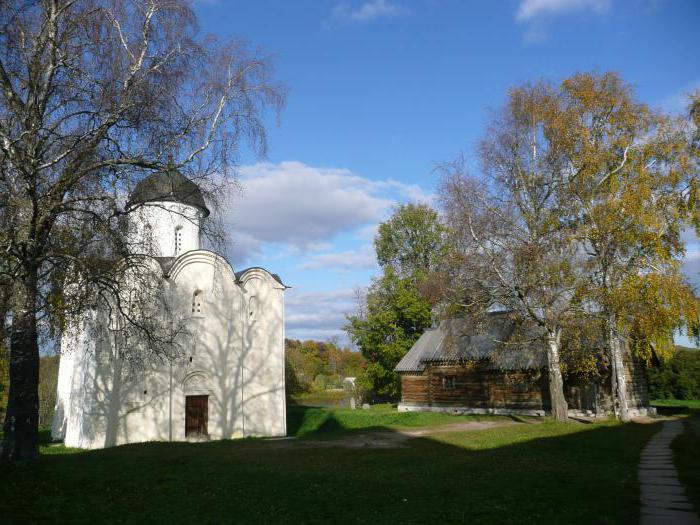 attractions de Staraya Ladoga en voiture