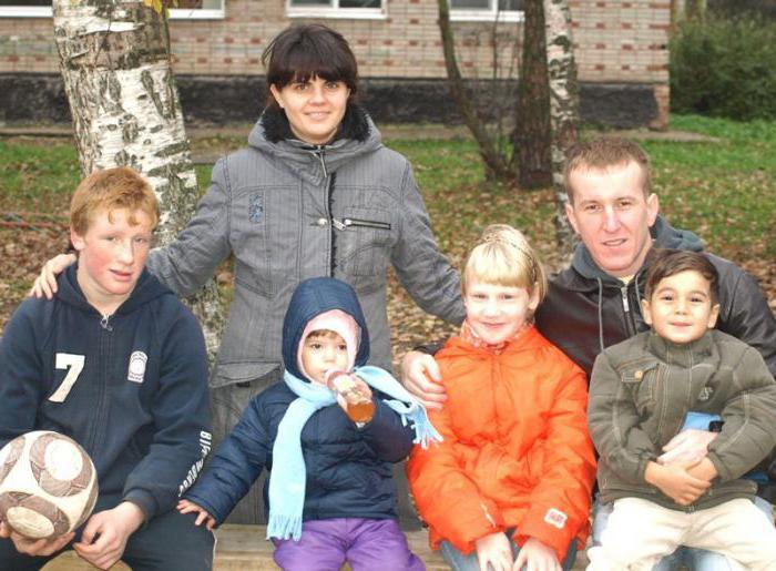 enfants en famille d'accueil