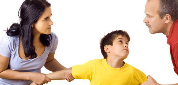 père veut prendre l'enfant de sa mère