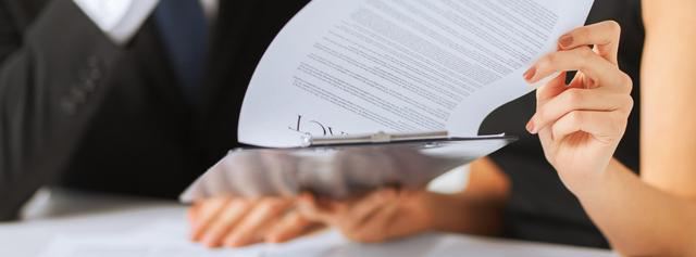 le père a déposé une pension alimentaire pour sa fille