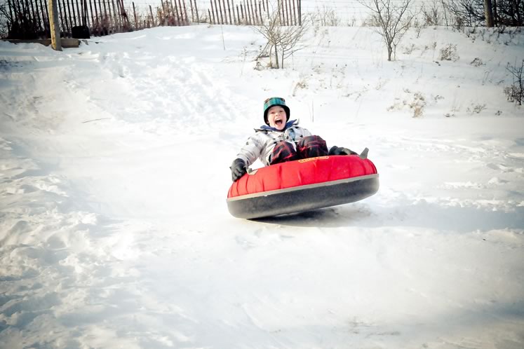 Marche d'hiver pour enfants