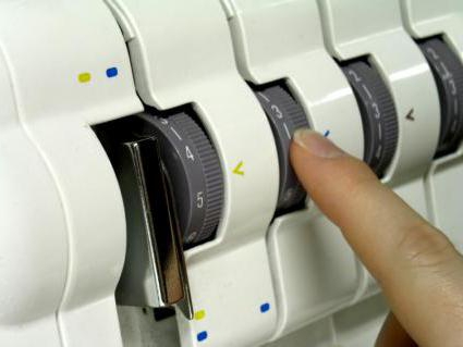 Comment choisir une machine à coudre overlock