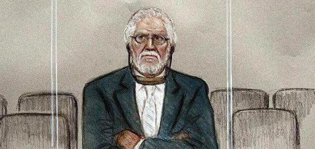 défaut de comparaître devant un tribunal d'un défendeur civil