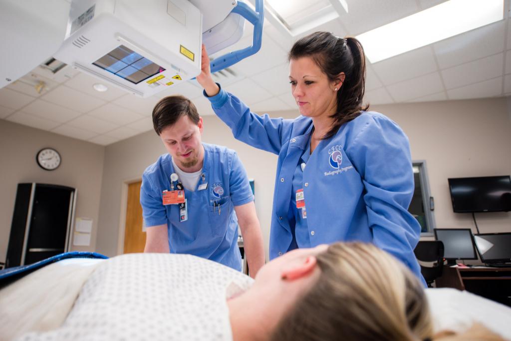 Renewal of the license for medical activity during the reorganization