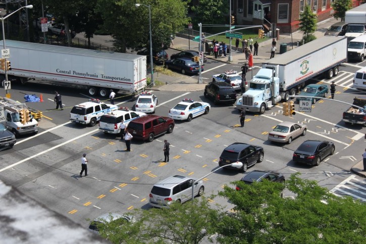 accident dû à une interférence à droite