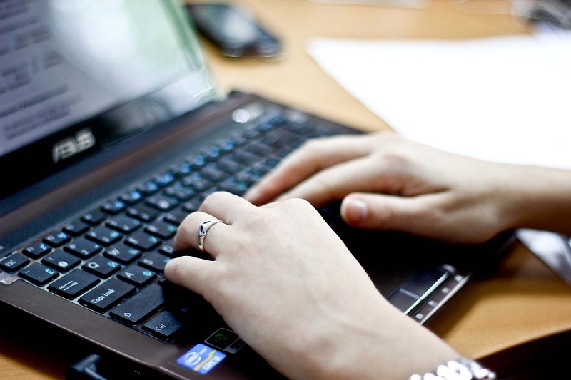 comment connaître les dettes d'un appartement pour les services publics via Internet