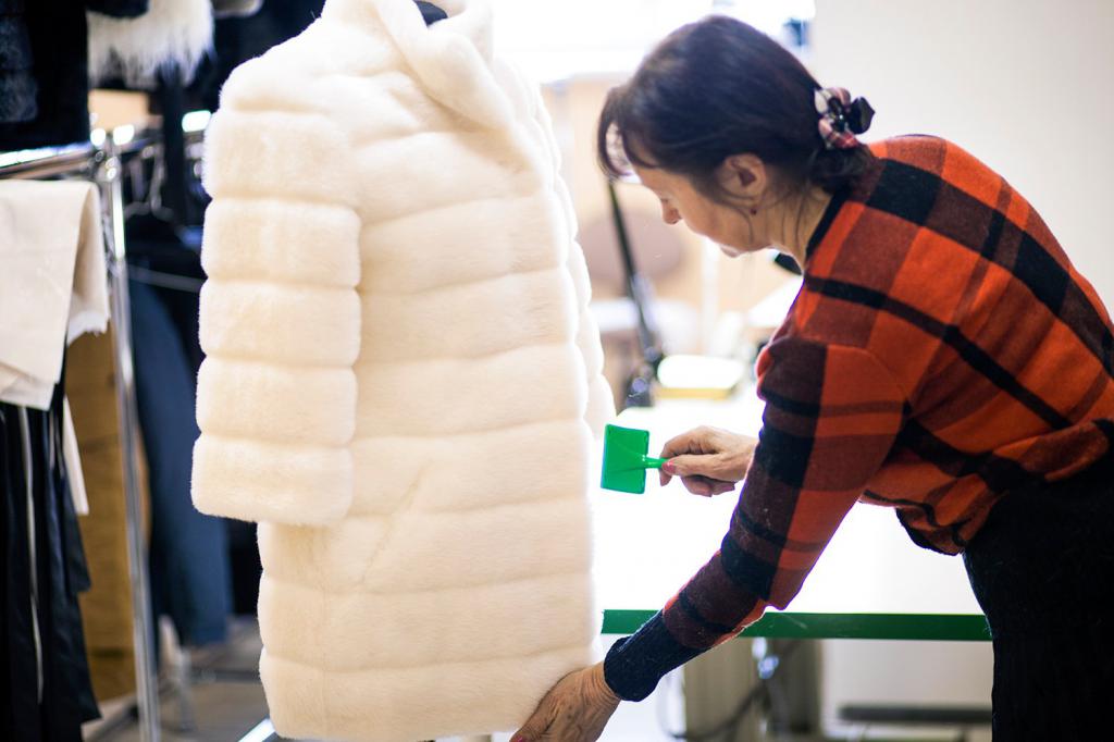 couture manteau en fausse fourrure