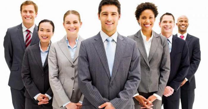 quoi choisir un diplôme d'études collégiales ou mba