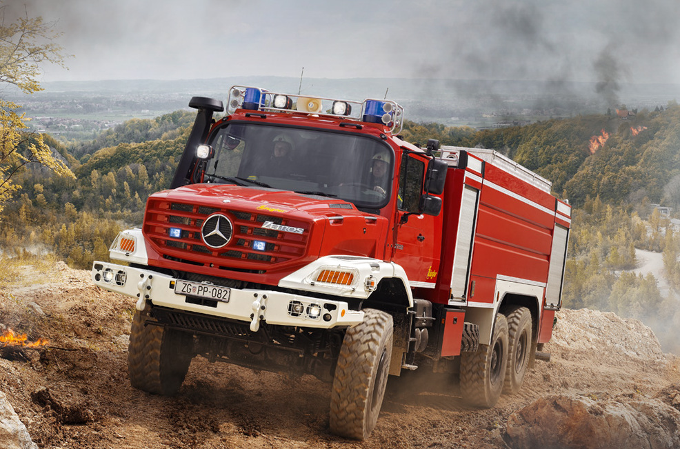 Camions de pompiers spéciaux