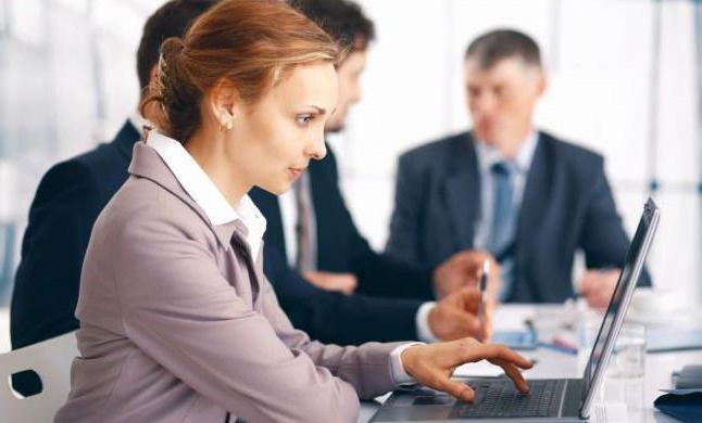 contrôle financier d'audit (brièvement)