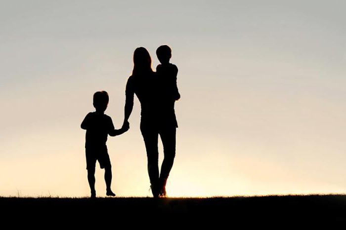 aide aux mères célibataires