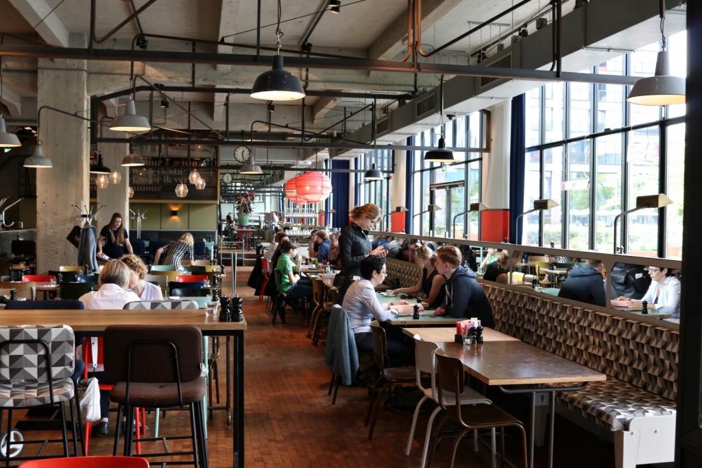 définition lieu public rf