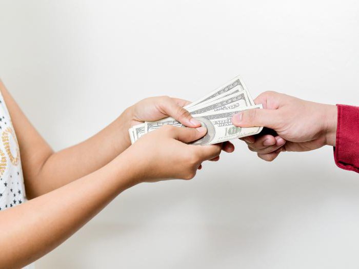 vente de 100 actions de l'actionnaire unique de LLC