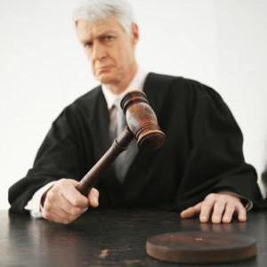 réexamen d'une affaire administrative en raison de circonstances nouvellement découvertes