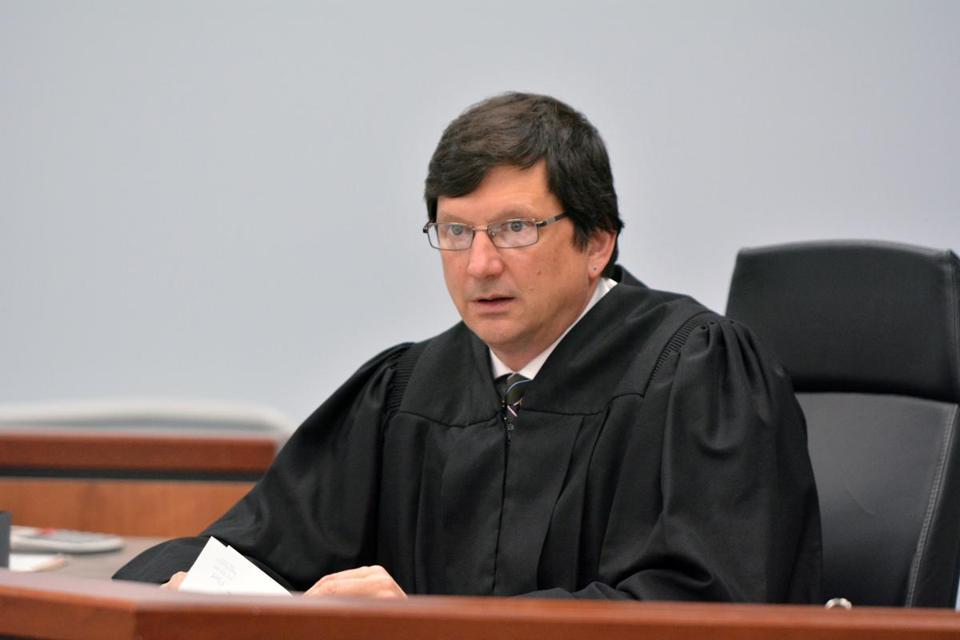 Commentaires sur st 128 apk rf