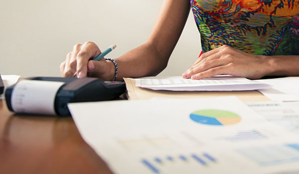 legal status of a municipal employee