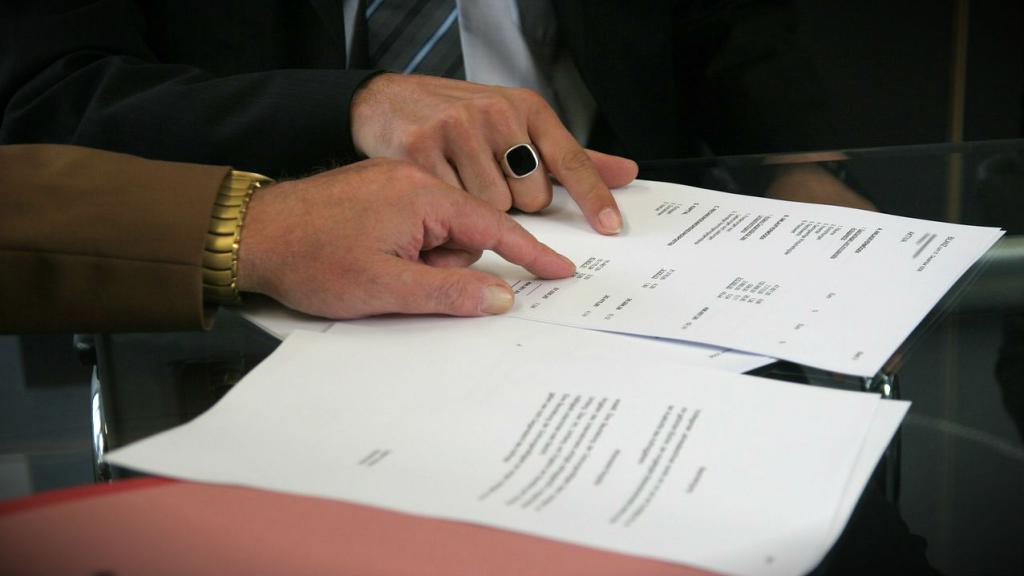 demande de garantie d'une réclamation devant un tribunal arbitral par exemple