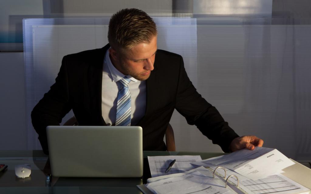 Quels emplois sont considérés comme des heures supplémentaires pour les travailleurs de moins de 16 ans