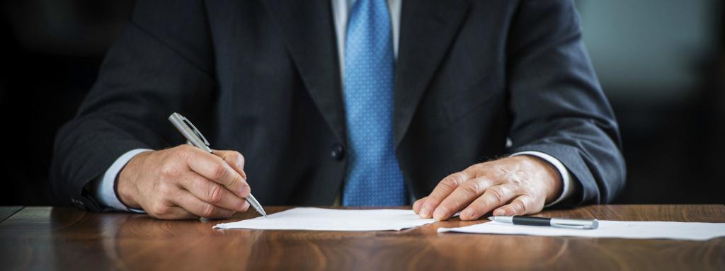 this employment contract comes into force