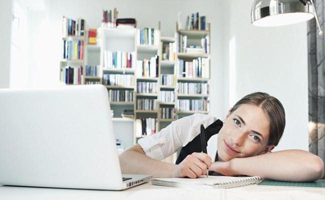 the duration of the daily shift between drivers