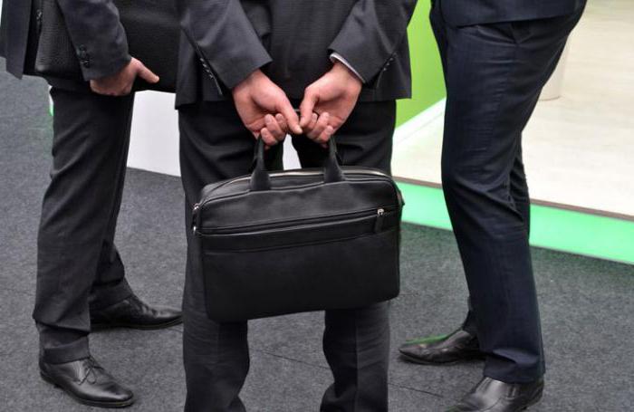 exigences pour les fonctionnaires