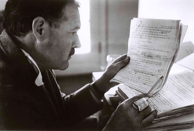 Écrivain au travail