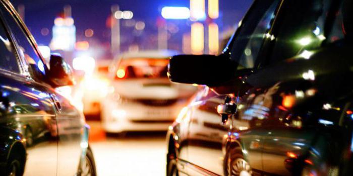 vérifier la voiture pour l'arrestation par l'état