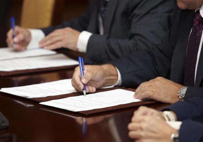 procédure et délai pour l'examen d'une plainte par le bureau du procureur