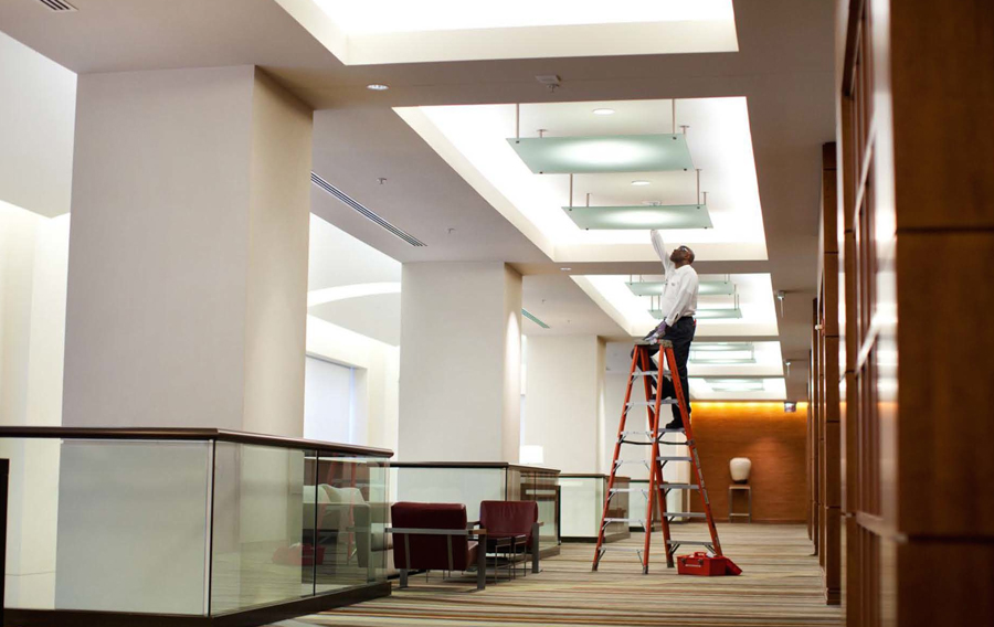 premier spécialiste aho