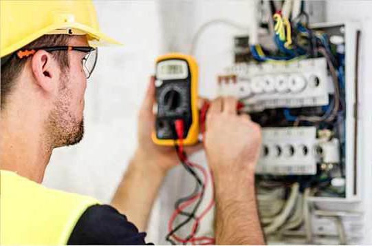 description de l'emploi d'électricien