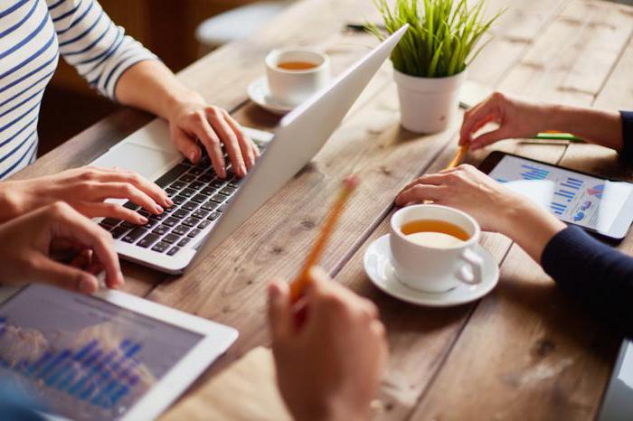 concept de magasin de vêtements en ligne