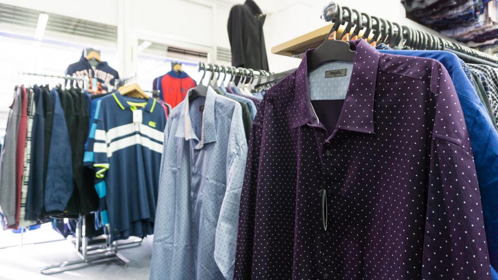 vêtements pour hommes