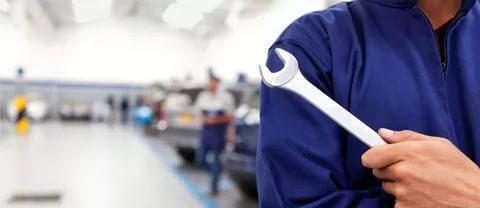 bases de la licence et de la certification dans une entreprise de services automobiles