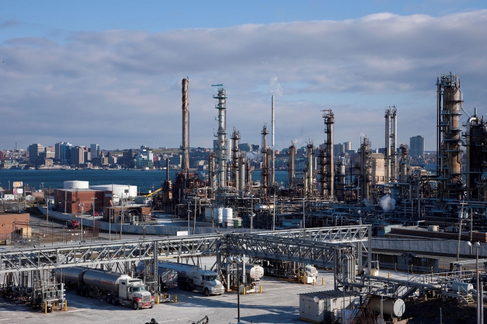 schéma de raffinage du pétrole primaire