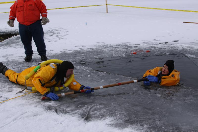sécurité sur la glace pour les enfants