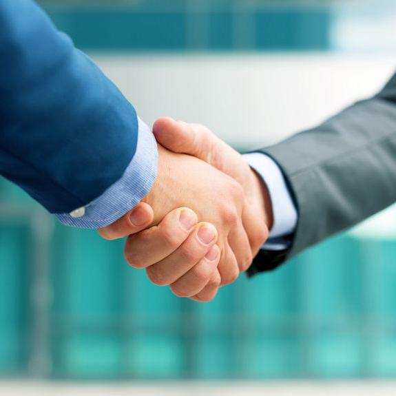 frais d'assureur pour le service de l'assureur