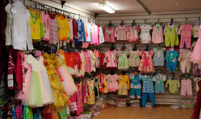 vêtements de bébé