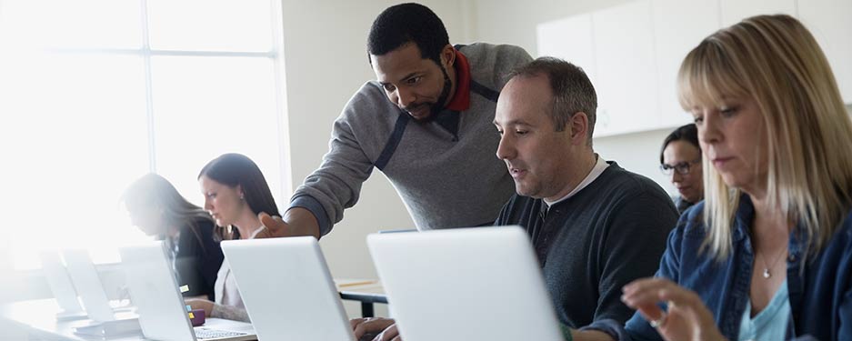 tâches financières