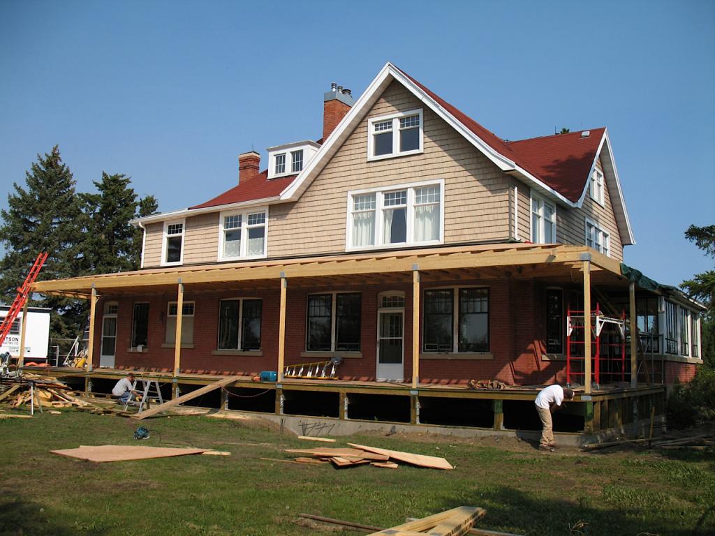 capital de maternité reconstruction d'une maison privée